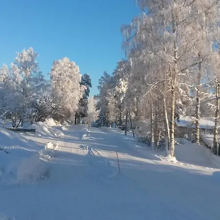 Kyykerin Kartano 2* Outokumpu