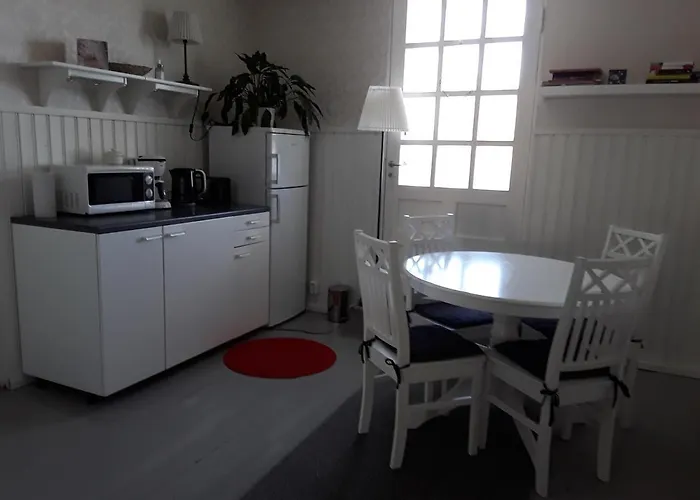 Kyykerin Kartano לינה וארוחת בוקר Outokumpu