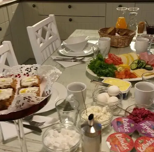 לינה וארוחת בוקר Kyykerin Kartano 2*